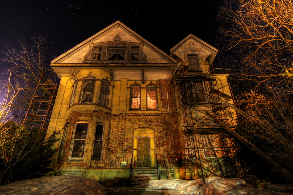 Top 10 Haunted Houses in the&nbsp;USA